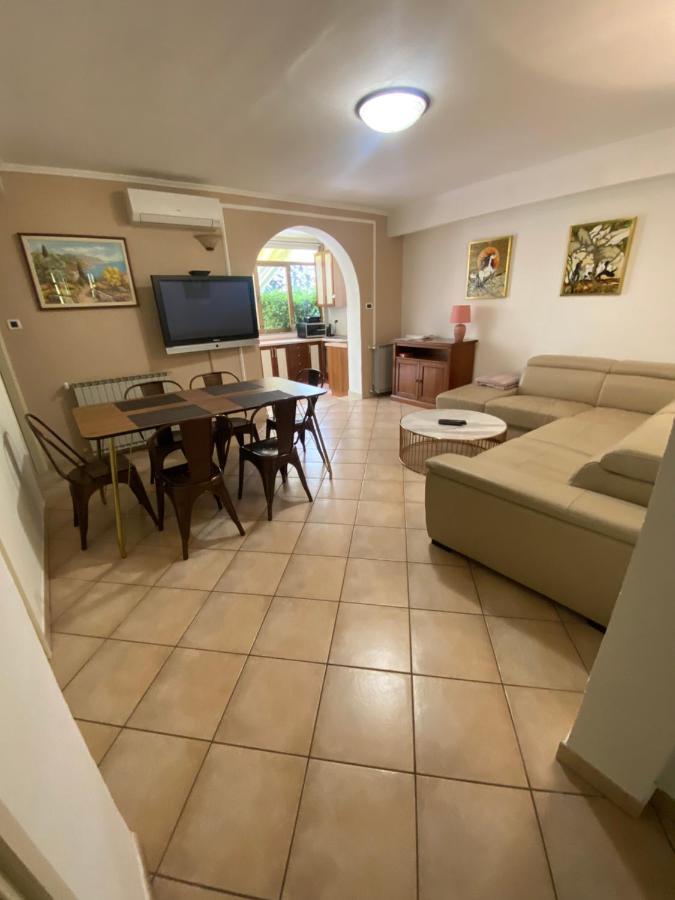 Apartments Oliva بوريتش المظهر الخارجي الصورة